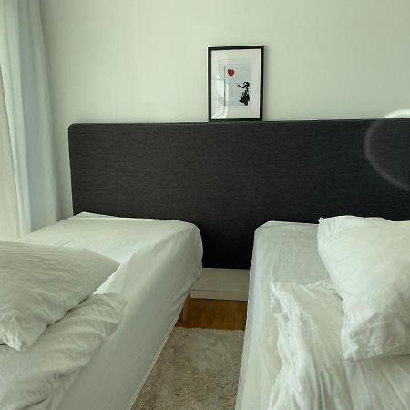 Exclusive 2 Level Etage Next To Arlanda-City Metro Stockholm Luaran gambar