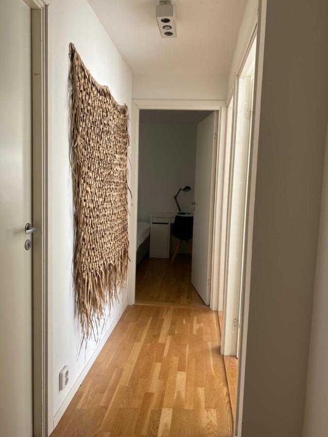 Exclusive 2 Level Etage Next To Arlanda-City Metro Stockholm Luaran gambar